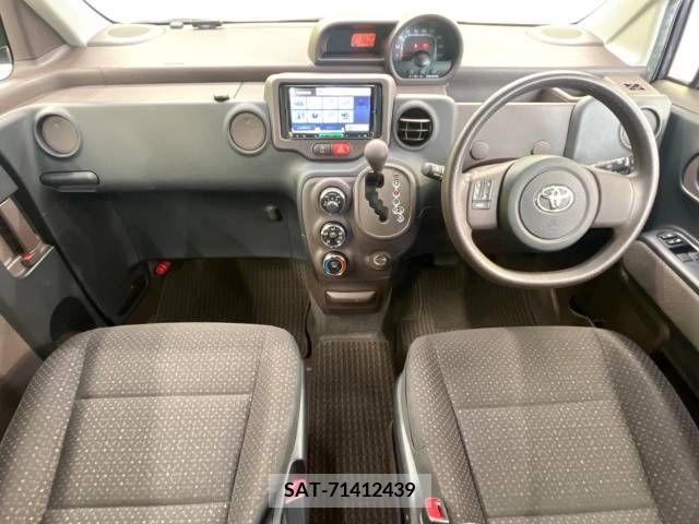 Toyota SPADE 2012-10 313673-1