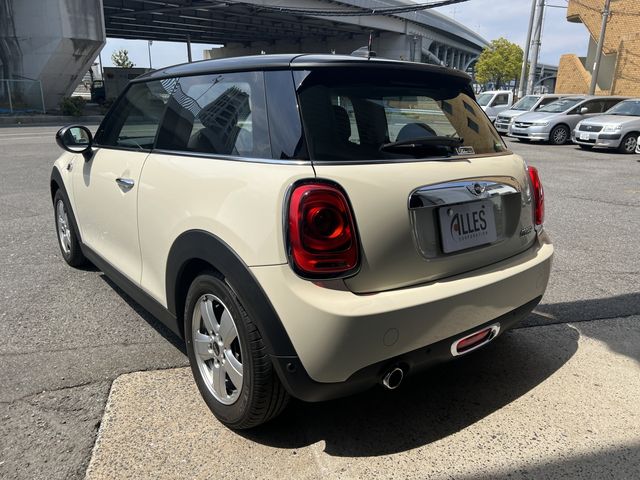 Bmw MINI 2015-10 20659-9
