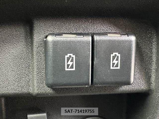 Suzuki SPACIA 2023-03 285866-27