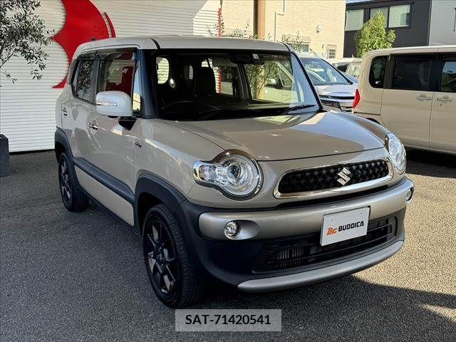 Suzuki X BEE 2018-06 353223-8