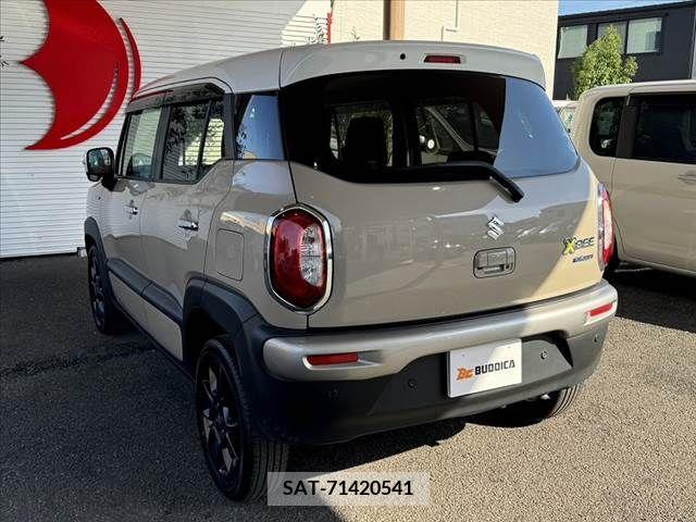 Suzuki X BEE 2018-06 353223-12