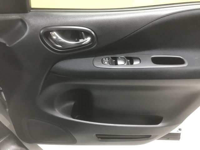 Nissan SERENA 2015-03 186569-19