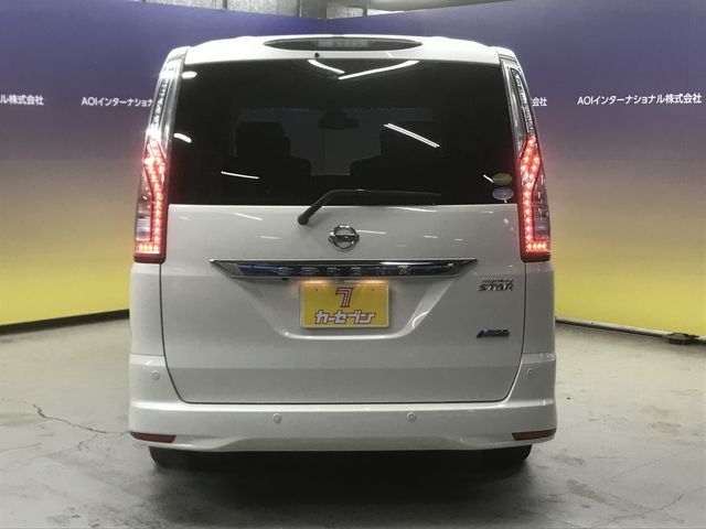 Nissan SERENA 2015-03 186569-16