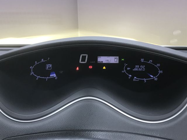 Nissan SERENA 2015-03 186569-27