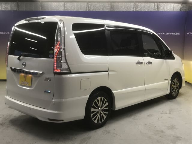Nissan SERENA 2015-03 186569-15
