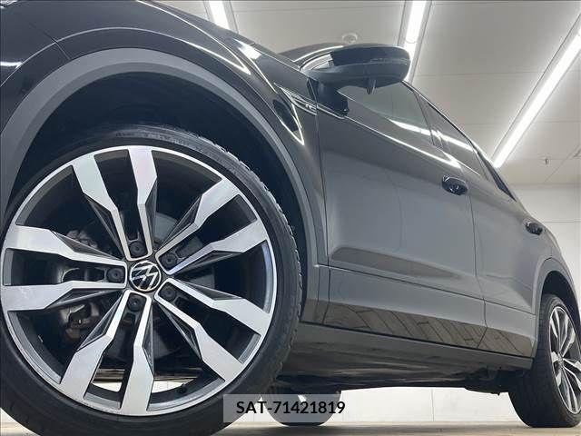 VolksWagen T-ROC 2022-05 325178-19