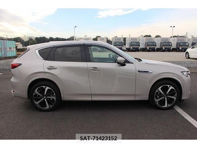 Mazda CX-60 2022-11 377162-8