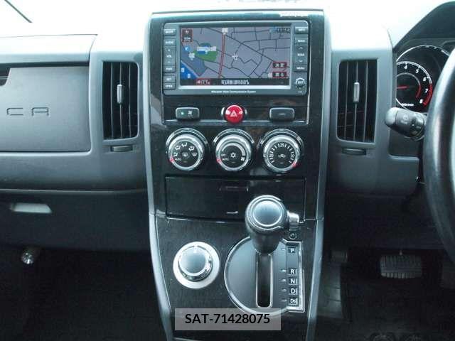 Mitsubishi DELICA D5 2010-07 216514-15