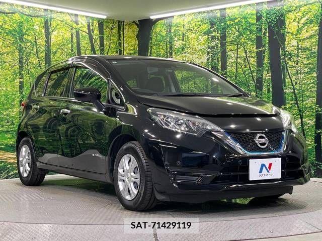 Nissan NOTE 2017-01 280131-16