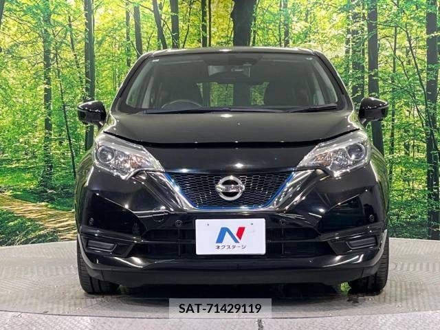 Nissan NOTE 2017-01 280131-14