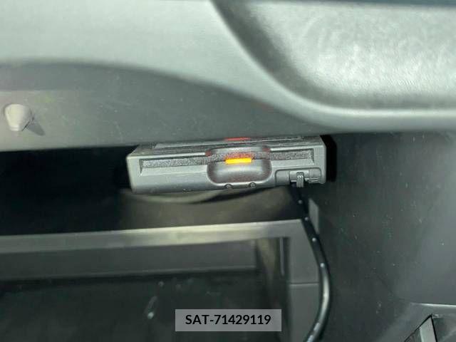 Nissan NOTE 2017-01 280131-6