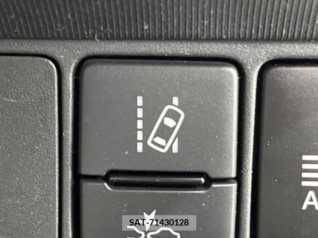 Toyota AQUA 2016-09 252361-7