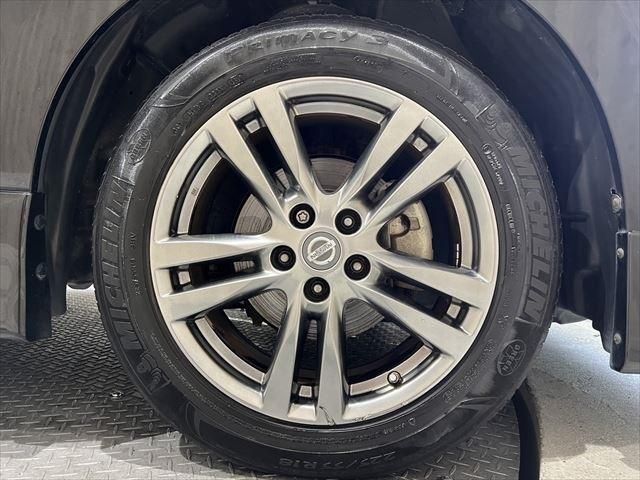 Nissan ELGRAND 2012-09 12802-17