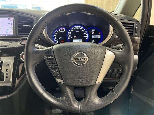 Nissan ELGRAND 2012-09 12802-26