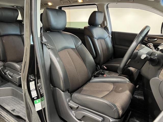 Nissan ELGRAND 2012-09 12802-19