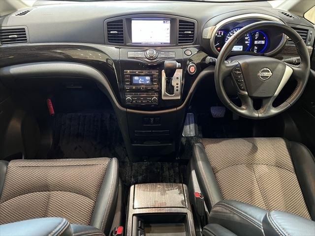 Nissan ELGRAND 2012-09 12802-18