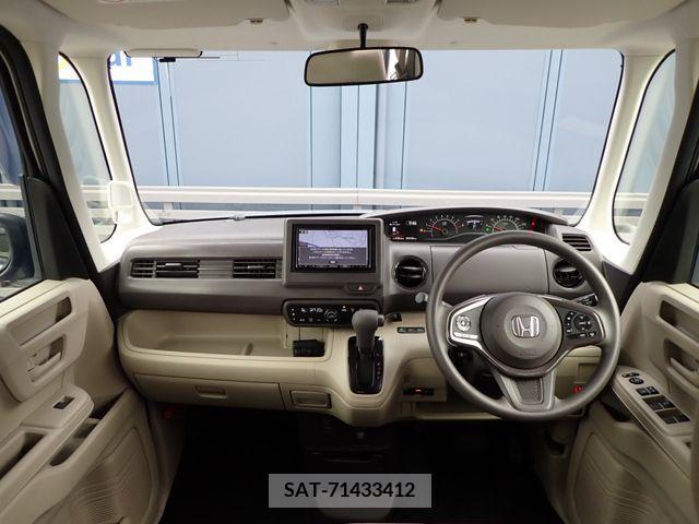 Honda N BOX 2020-05 372938-1