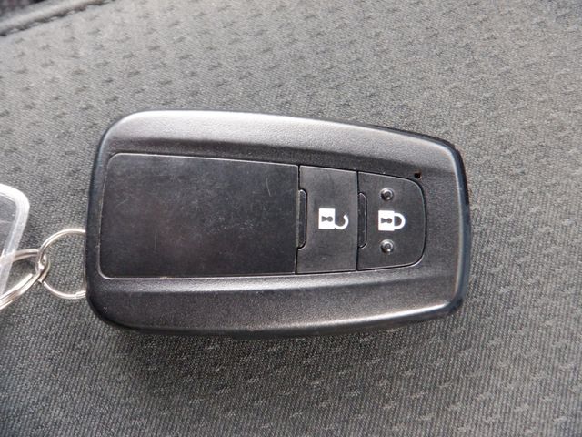 Toyota PRIUS 2020-09 25125-17