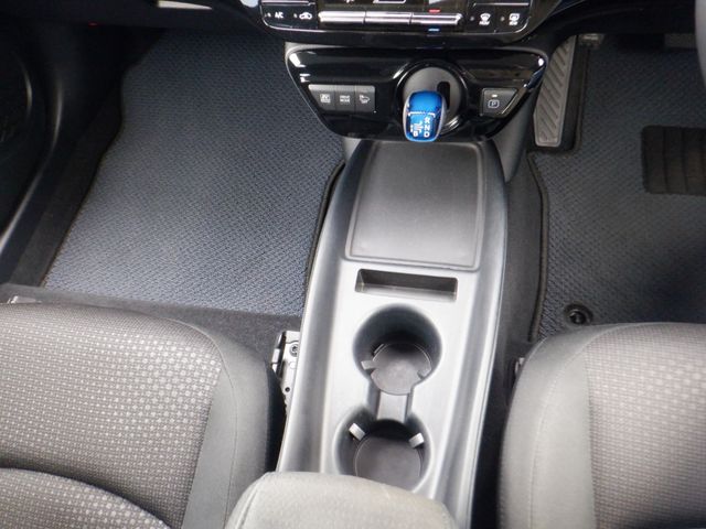 Toyota PRIUS 2020-09 25125-23