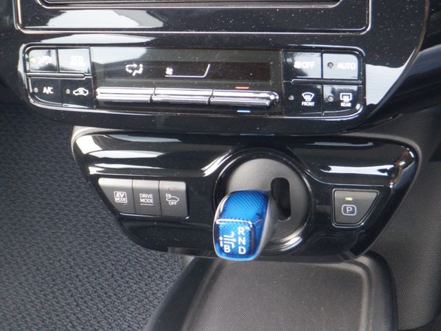 Toyota PRIUS 2020-09 25125-6