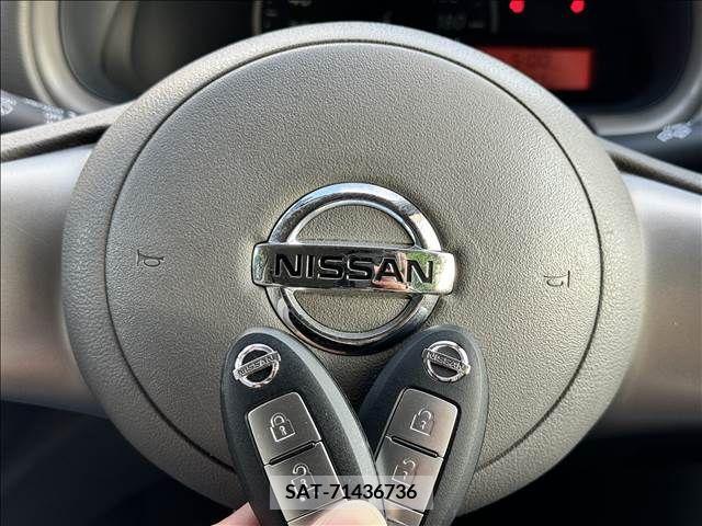 Nissan MARCH 2015-10 326883-15