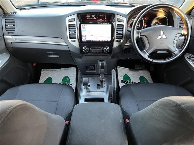 Mitsubishi PAJERO 2017-03 191059-12