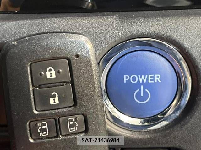 Toyota VOXY HYBRID 2018-07 322823-8