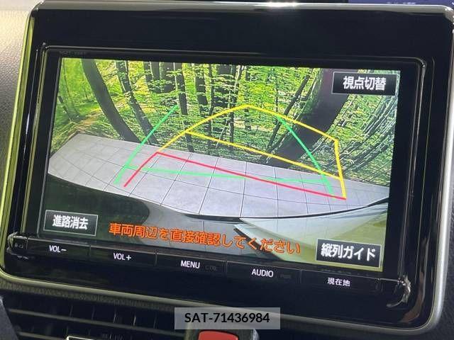 Toyota VOXY HYBRID 2018-07 322823-3