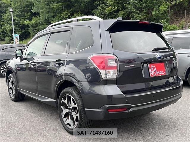 Subaru FORESTER 2015-11 379510-6