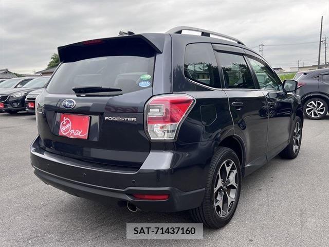 Subaru FORESTER 2015-11 379510-4