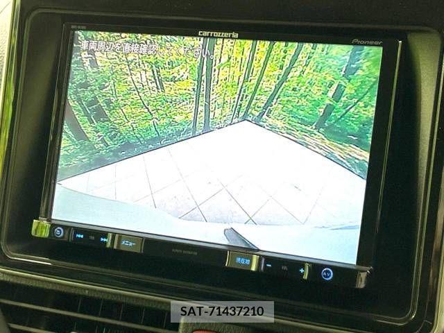 Toyota VOXY 2017-07 245635-5