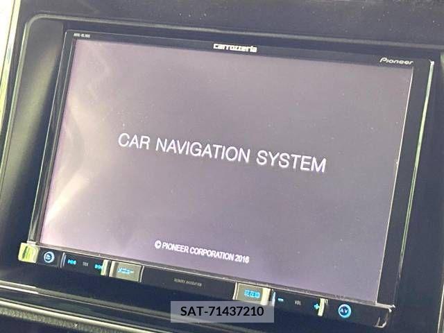 Toyota VOXY 2017-07 245635-4
