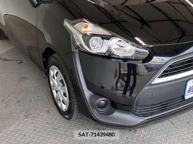 Toyota SIENTA 2018-01 228732-8