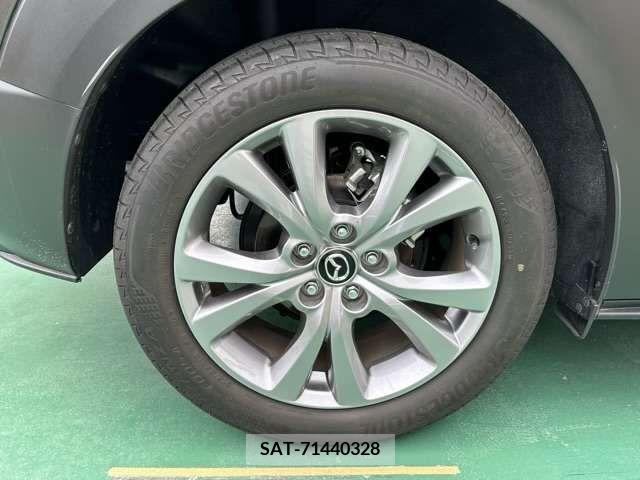 Mazda CX-30 2021-09 381557-11