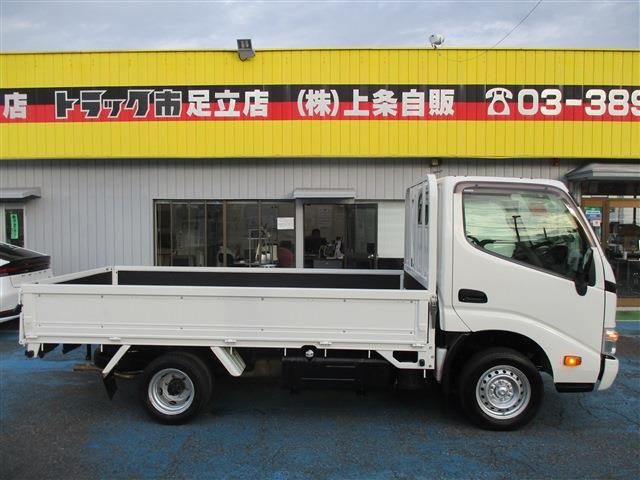 Toyota TOYOACE 2016-09 25659-2