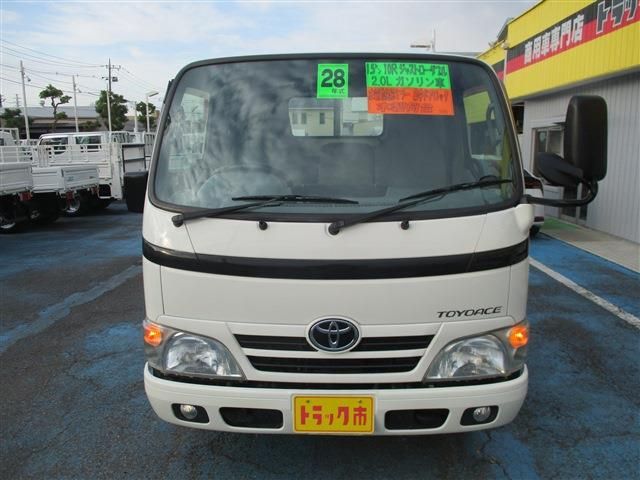 Toyota TOYOACE 2016-09 25659-1