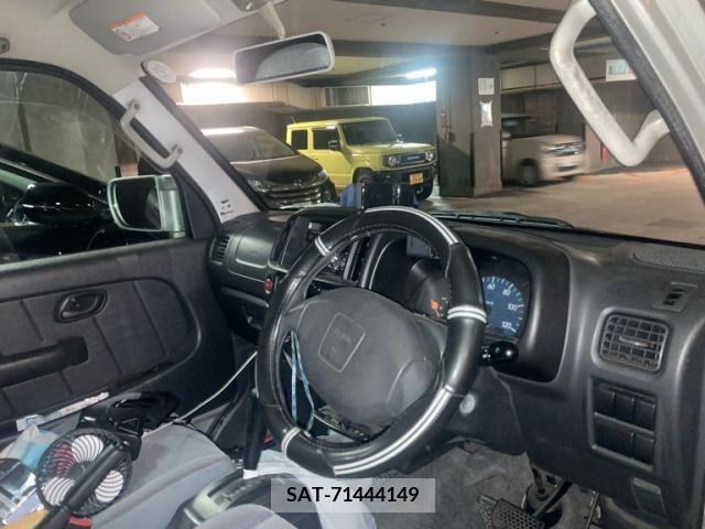 Suzuki EVERY 2004-02 390725-8