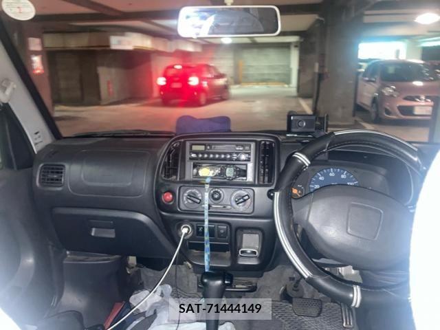 Suzuki EVERY 2004-02 390725-11