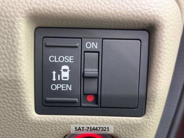 Honda N BOX 2017-11 306942-3