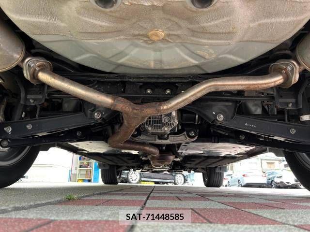 Subaru OUTBACK 2022-01 379843-19