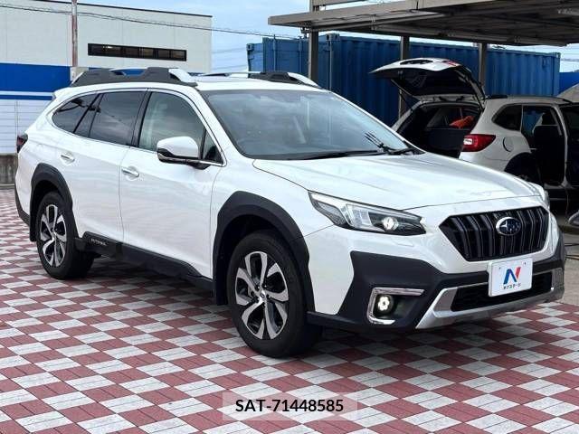 Subaru OUTBACK 2022-01 379843-16