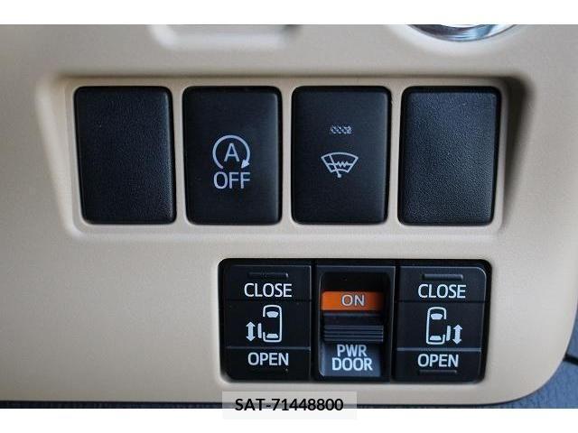 Toyota NOAH 2014-04 230061-15
