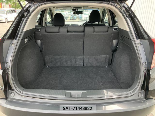 Honda VEZEL 2017-12 369938-21