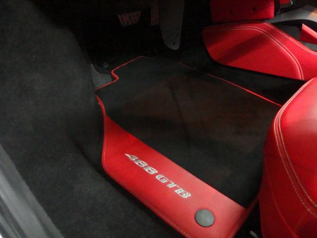 Ferrari 488 GTB 2016-09 417-24