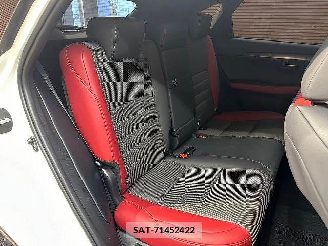 Lexus NX 2019-05 275648-8
