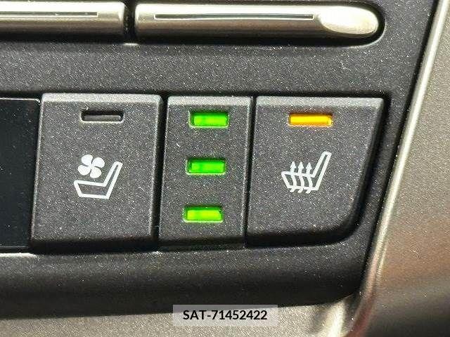 Lexus NX 2019-05 275648-6