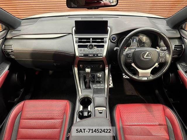 Lexus NX 2019-05 275648-1