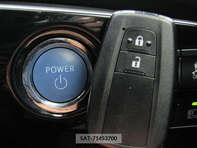 Toyota PRIUS 2019-08 298217-13