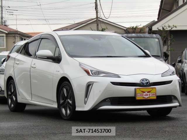 Toyota PRIUS 2019-08 298217-6