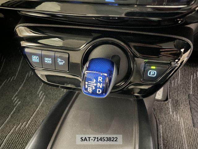 Toyota PRIUS 2019-10 366520-25